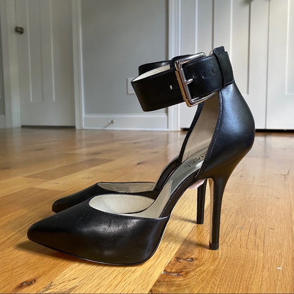 MICHAEL Michael Kors Shoes - NEW MICHAEL Michael Kors Ankle Strap Pump